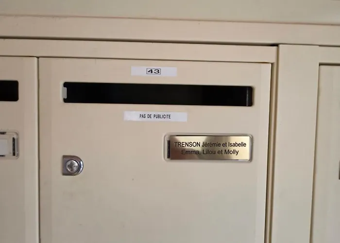 Avec Balcon Et Vue Panoramique Sur Le Cousson Proche Thermes *