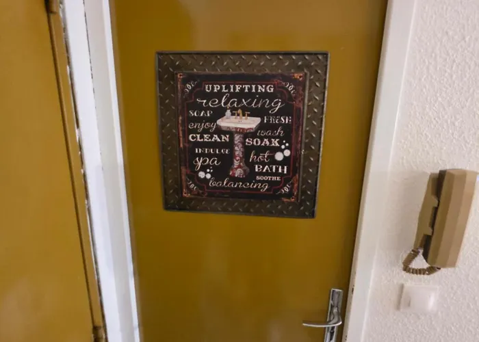 Avec Balcon Et Vue Panoramique Sur Le Cousson Proche Thermes Apartament