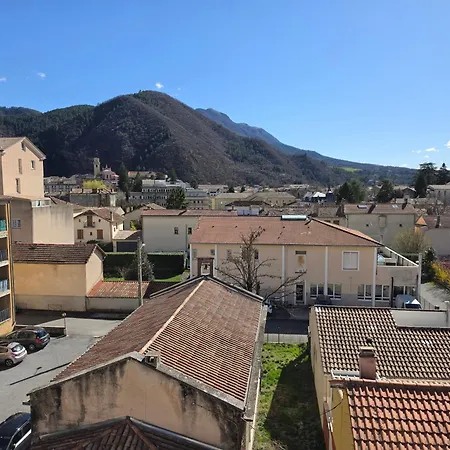 Avec Balcon Et Vue Panoramique Sur Le Cousson Proche Thermes Digne-les-Bains