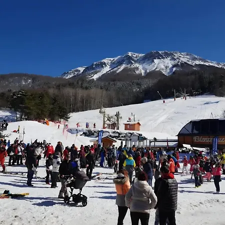 Avec Balcon Et Vue Panoramique Sur Le Cousson Proche Thermes