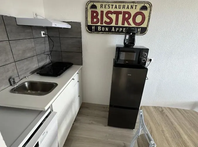 Avec Terrasse Vue Sur Cousson Appartement *