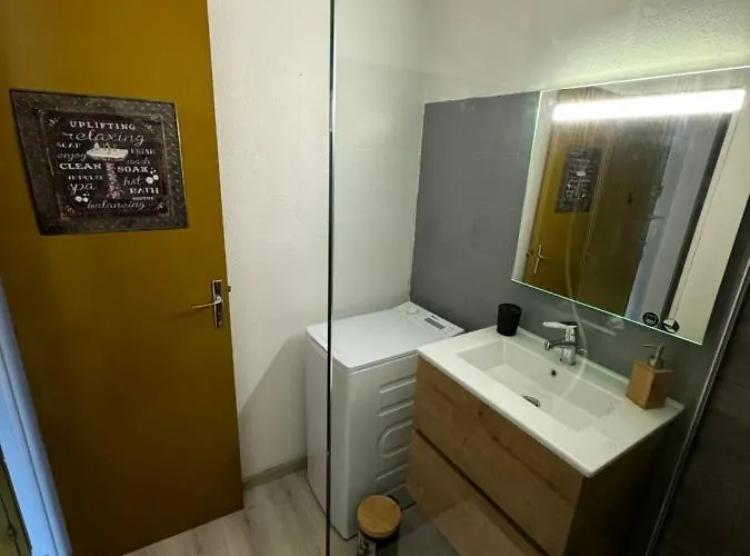 Appartement Avec Terrasse Vue Sur Cousson