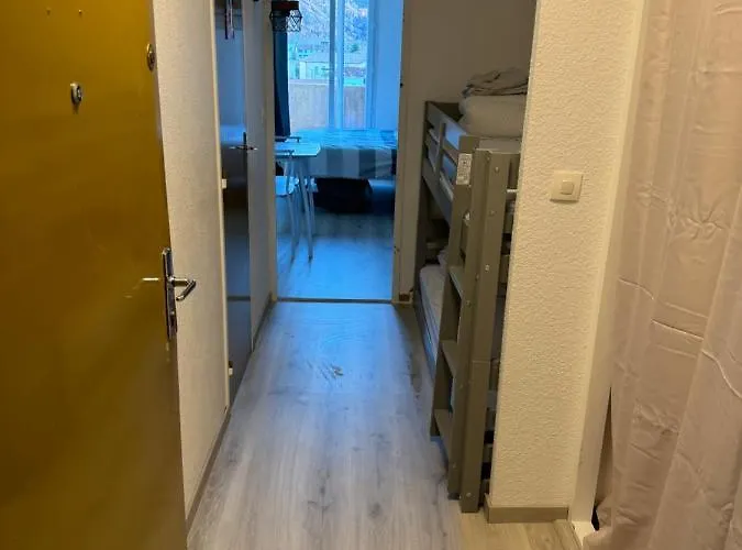 Avec Terrasse Vue Sur Cousson *