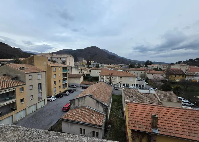 Appartement Avec Terrasse Vue Sur Cousson *